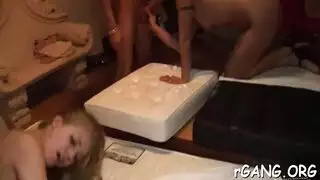 ساونا النادي عبودية