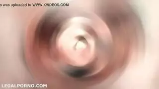 جلسة جنس جماعي شديدة عاهرة واحدة، العديد من الازبار السميكة