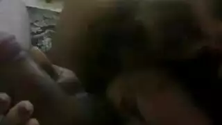 مص قضيب في السيارة وجنس خشن مع عاهرة مصرية