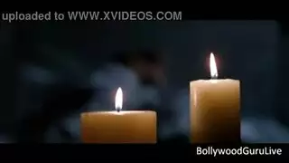 شفاه مشهورة تلتف حول قضيب سميك في خيال بيباشا باسو الإباحي هذا