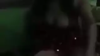 طلب صريح: عاهرة مغربية تحتاج لقضيب كبير