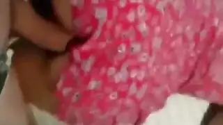 زوجة مصرية تتعرض لضرب قوي من زوجها