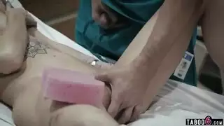 سكسي دكتور النساء والتوليد نيك