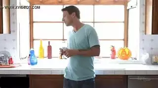 حرمانها من القضيب يجعلها عاهرة خائنة في حالة شهوة