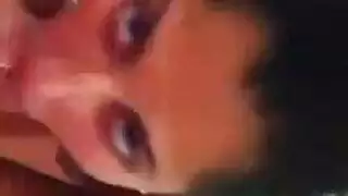 شرطي لعبه الناضجة الإيطالية