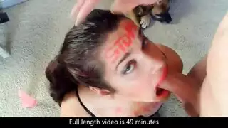 علاقة عائلة محرمة: ليلة ميلاد مليئة بالجنس