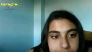 باقة عاهرات إباحية: عدة ساقطات تمارس الجنس في عرض على الكاميرا