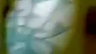 فيديو إباحي: ممثلة عربية مشهورة في مشهد نيك عنيف