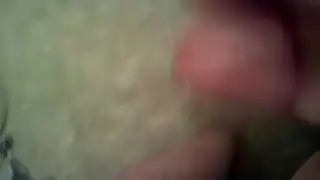 الاستمناء الملتهب و الزب الساخن الذي يقذف المني بكل قوة