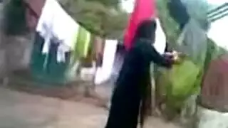 تبادل الأخت غير الشقيقة: تراكم لحس الفرج الصريح وهزة الجماع