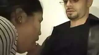 بيغس الناضجة الجميلة يتم وجهها وإغراقها بالسائل المنوي