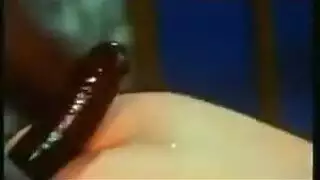 حركة عرقية ساخنة: فم على زبر ولسان على كس