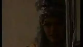 جلسة تعمق أوروبية في الحلق تنتهي بانفجار مني
