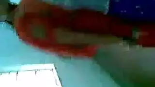 فتيات الجامعة والتلميذات في جلسة لعق مهبلية جنسية جماعية