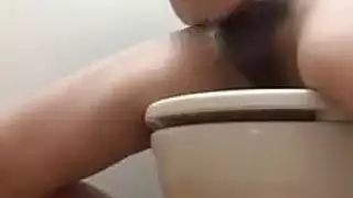 تدخين قاسي وإيلاج عميق في مقطع هاردكور