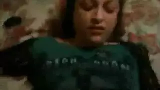 مصري صاحبها مش عايز يسيبها تمشي