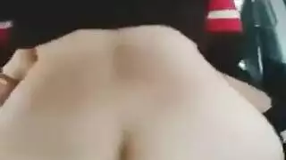 علاقة مثيرة: خيال جنس ثلاثي مع أخت زوجتي