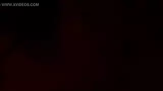 إيلاج مزدوج قاسي وصارم للفتاة الشقراء