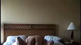 الأب مستغل من قبل قضيب قاسٍ عملاق