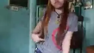 متعرية تثير الجمهور قبل نيك شرجي جماعي