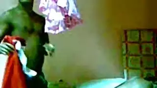ولد ينيك عمته حته تغذف