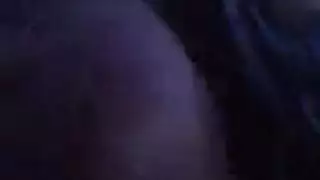 شقراء مثيرة تتوسل للحصول على تدليك عميق وجنس صريح