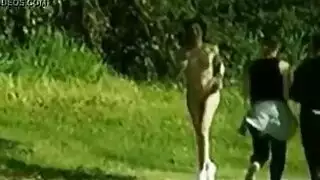 الجوهرة المخفية إيلينا تظهر في تصوير إباحي للهواة