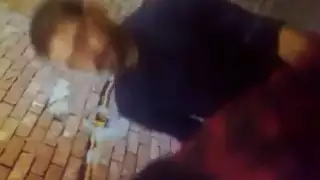 إثارة جنسية قوية: خطيبة تستعد لمشهد إباحي