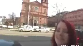 كلام قذر وأنين شديد: إباحية صريحة مع أصوات هزات عنيفة