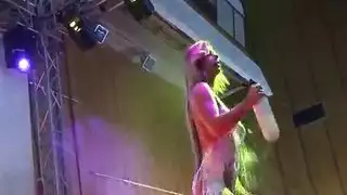 بنات قذرات تبلعن كل قطرة