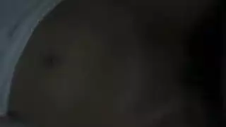 وضعية الكلب الشديدة تؤدي إلى قذف غزير