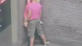 تجسس امهات وخالات