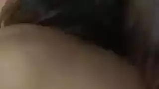 جلسة جنس قاسية عاهرة عربية تُهيمن عليها في بورن صريح