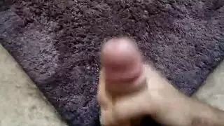 انتصاب مشعر ضخم يُدلَك حتى إنهاء يغطي السجاد