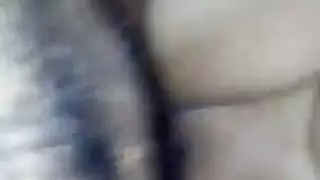 سكس إيراني وتصوير قريب للزب وهو يدخل كس الشرموطة