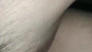 المتأنق مع حزام على يحصل على ما يريد.