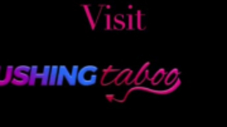 شقراء سيئة يصيب على الأريكة، من قبل رجل أسود قرنية، كما لم يحدث من قبل.