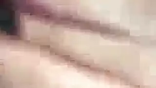 امرأة سمراء في سن المراهقة تحصل مارس الجنس في الثلاثي في الهواء الطلق