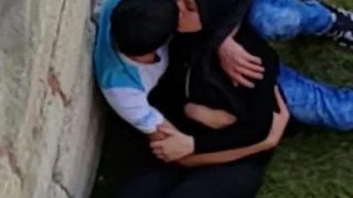 مصمصة و بوس جامد بنت مصرية محجبة مثيرة في الحديقة | جديد سكس مصري