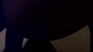 فتاة أوروبية مع كس مفضل كبير