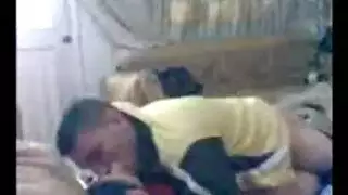 شاب سوري قذر يسخن خالته المطلقة كي ينيكها