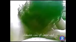 اجمل قحبه سوريه تلعق القضيب و تتمتع مع حبيبها السعودي