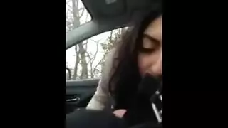 نيك سوري شرموطة تمص في السيارة ويقذف بفمها