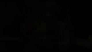جليسة الأطفال مفلس هو سخيف رئيسها، لأنها تحب الديك الثابت أكثر من أي شيء آخر