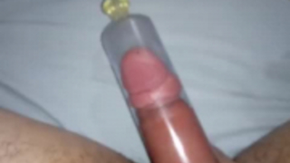 طالب ساحر ضخ في الفصل.