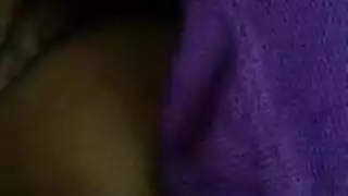 الفتيات القمامة في جوارب طويلة مارس الجنس من قبل الممثل الاباحية نردي
