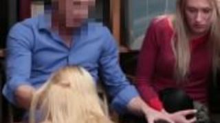 سكس ثلاثي قوي ومتعه النيك