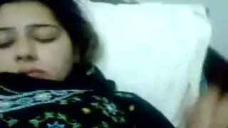 ازواج باكستان فيديو مسرب منزلي