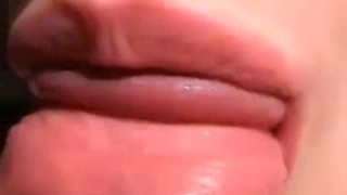 مثير فيمدوم اللسان مع شاعر كبير