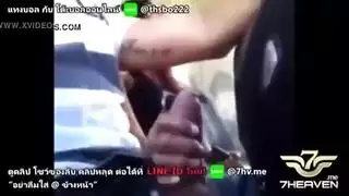 مص قضيب عام محفوف بالمخاطر – قضيب الشاب يضخ السائل المنوي الساخن